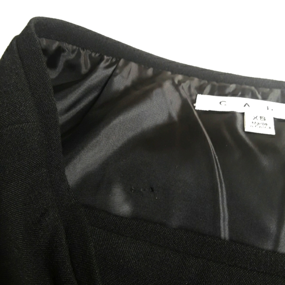 CAbi Black Quilt Textured Print Wrap Mini Skirt XSmall - Picture 7 of 14